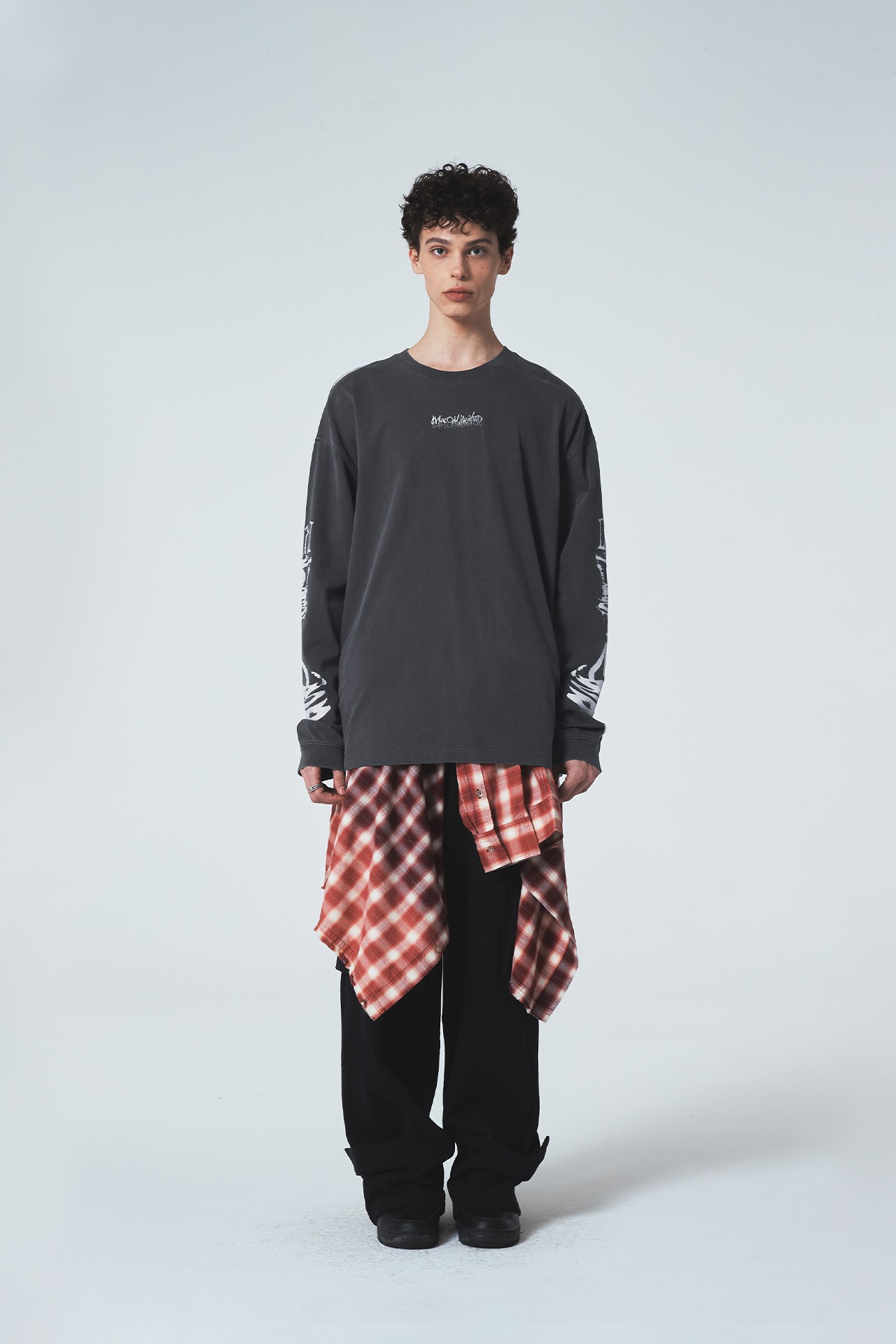 MATE WASHED LONG SLEEVE CHARCOAL메종미네드 MAISON MINED 메종미네드